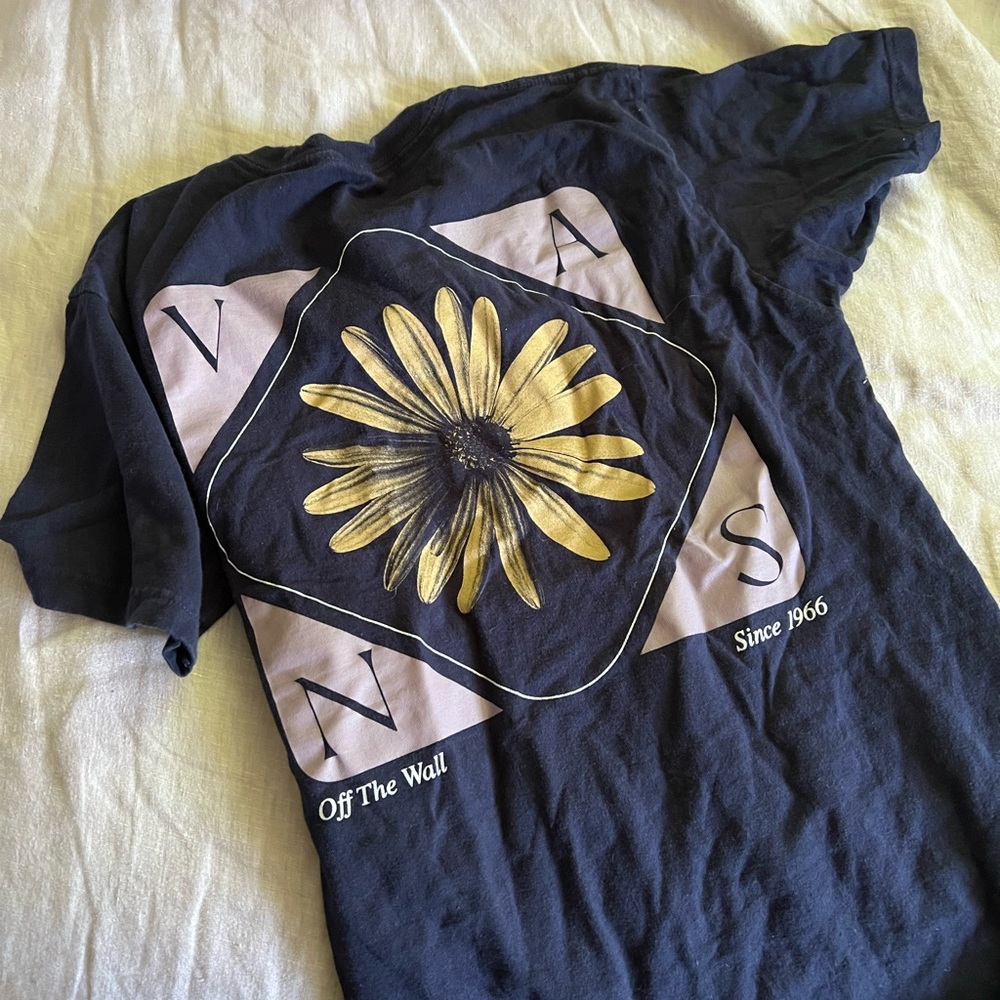 Vans Small T-Shirt with Sunflower Design on Back